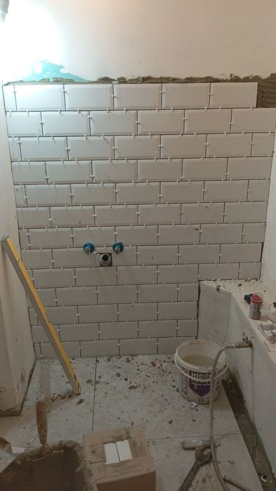 Gresie,faianță,zugrav, instalator,electrician!