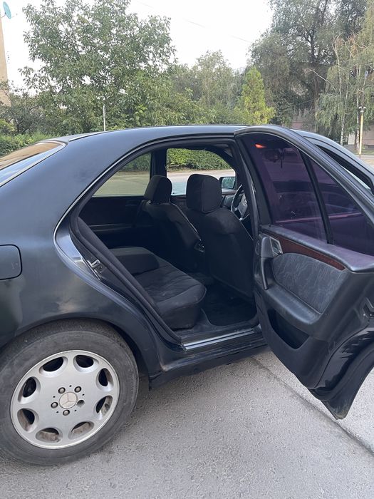Мерседес w210 2.0 МКПП