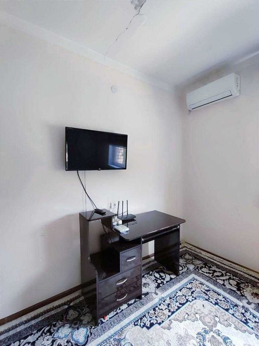 Srochno sotiladi! 2 xonali kvartira, Sergeli 7A, 44 m²