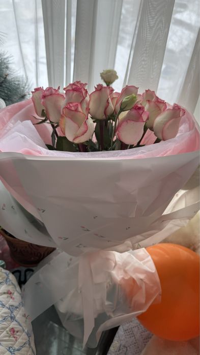 Цветы  15 шт свежие