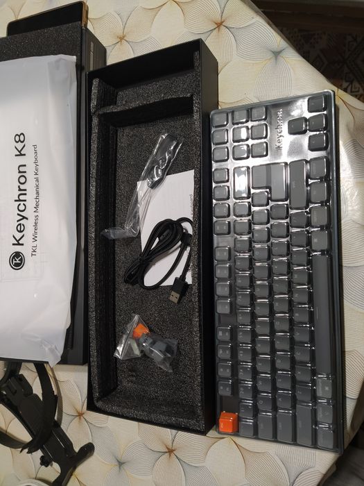 Keychron K8 клавиатура