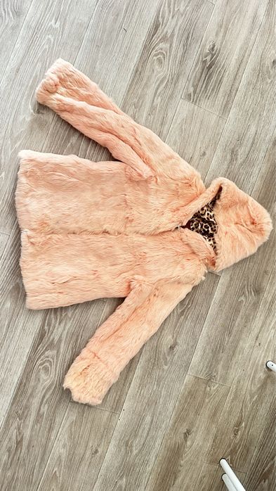 Продам детскую шубу, (розовый)