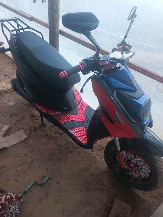 Skuter redlayn sotiladi