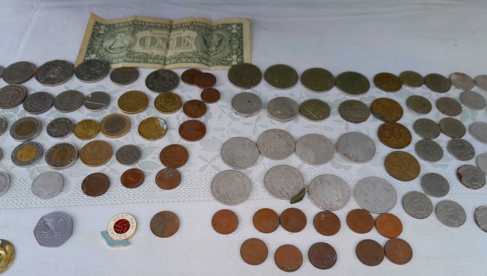 Monede vechi colecție