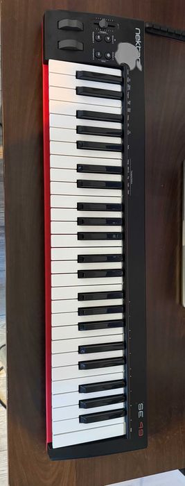 Claviatură MIDI Nektar SE49, 49 clape