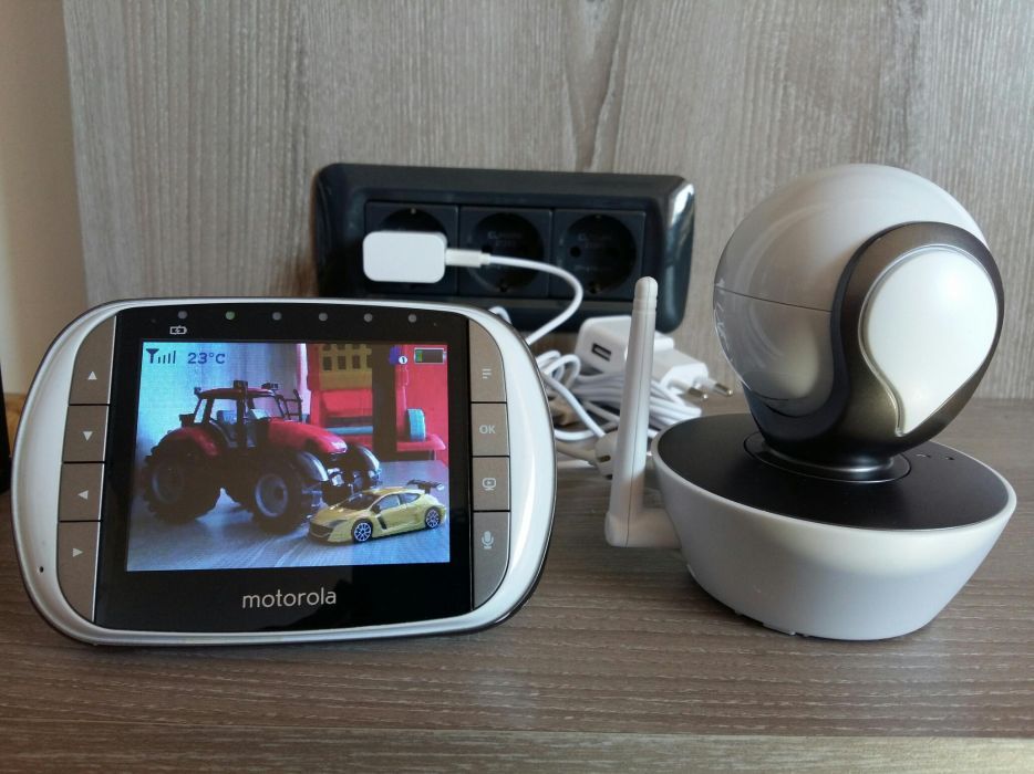 Видео Бебефон Motorola MBP 853 Connect с Wi-Fi