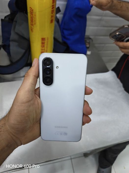 Продам Samsung 5G _A56 _256 gb