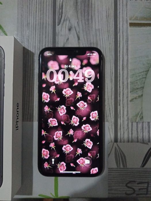 Айфон 11 срочно продаю