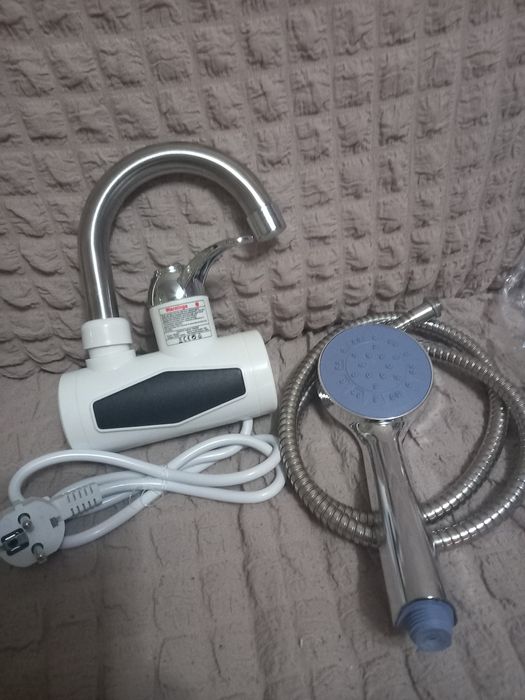 Водонагреватель новый