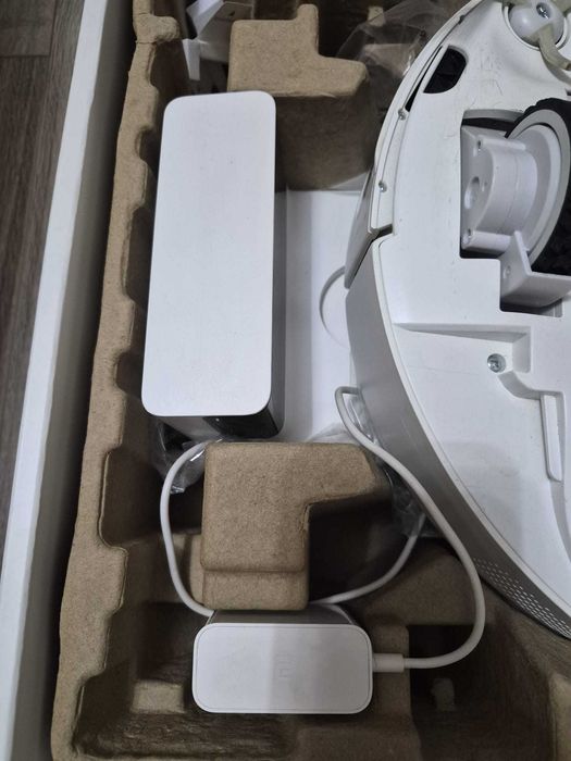 Xiaomi Aspirator Robot Alb