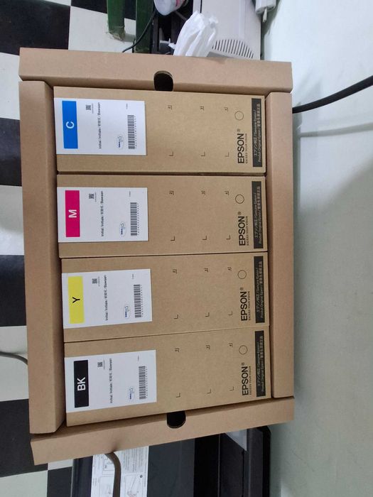 epson 5890 radnoy kraskasi sotiladi