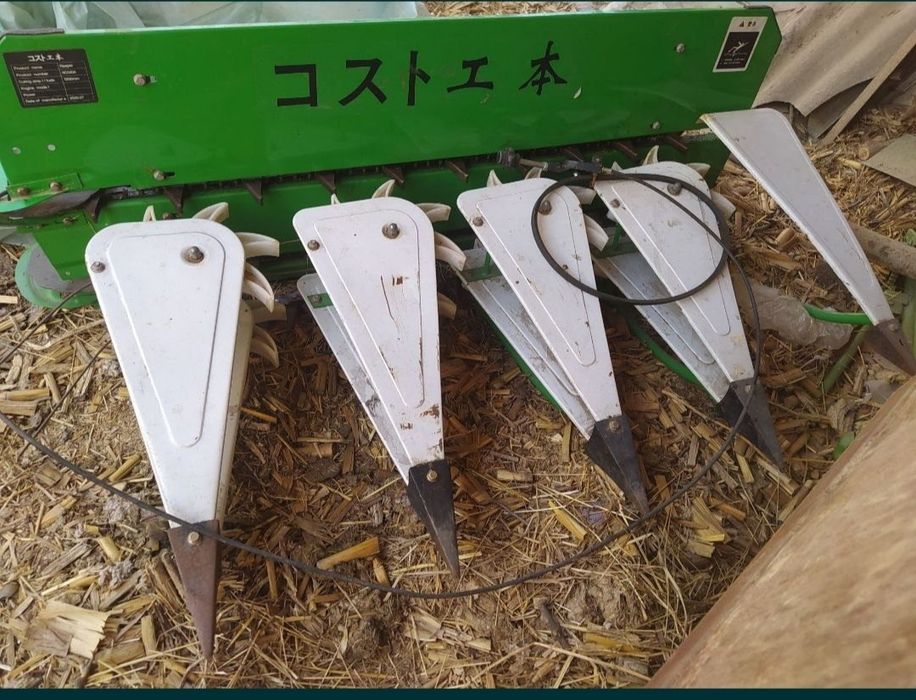 Жатка сотилади нархи 300 доллар