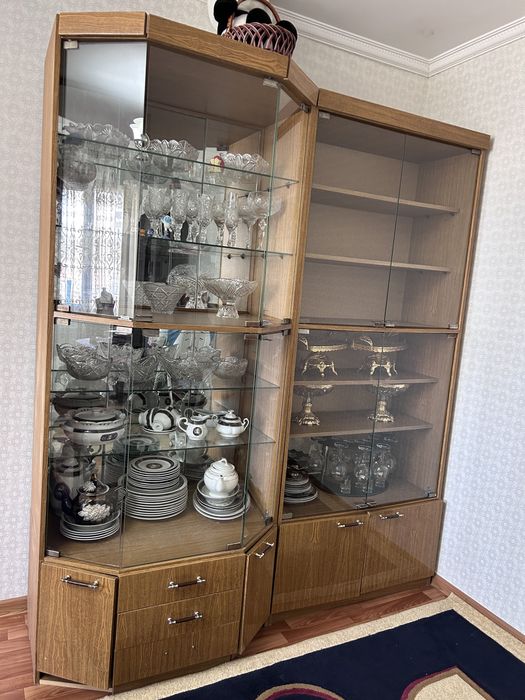 Стенка для посуды