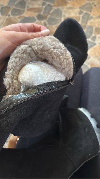 Cizme de catifea marimea 38