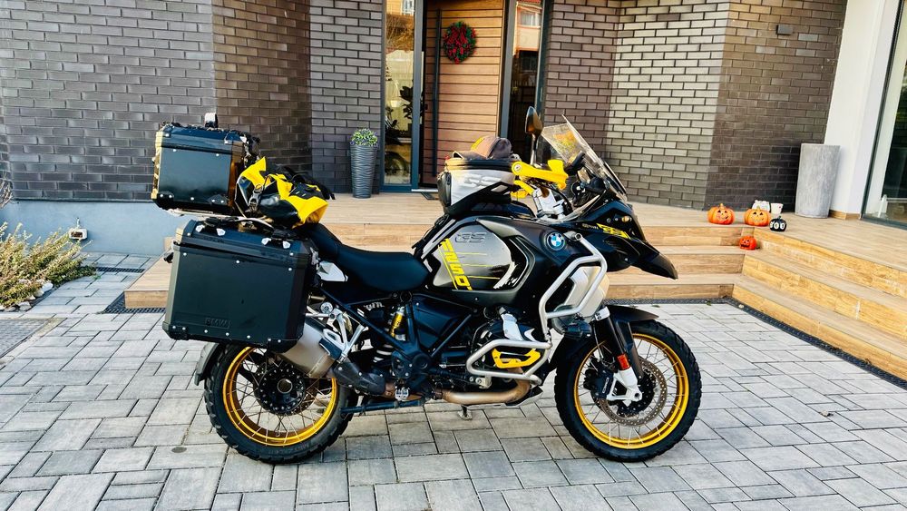 BMW R 1250GS 40 Years Edition Primul proprietar, stare perfecta, bateria schimbata in 2024.