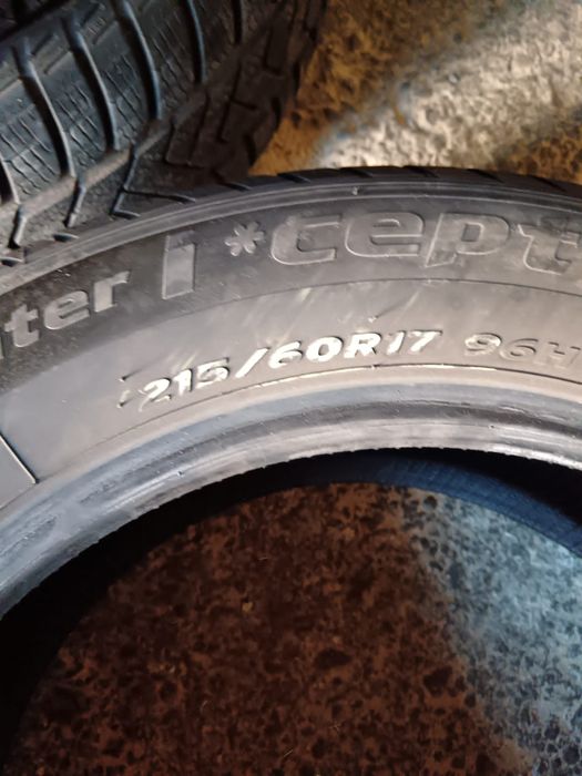 Set 4 anvelope iarna 215/60/17 hankook dot 2018