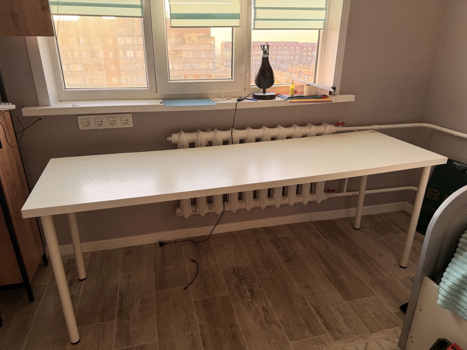 Стол письменный Ikea