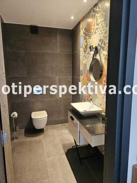 Продава се Къща в с. Марково, Област Пловдив - 365 кв.м за 2000 €/кв.м - Снимка #6