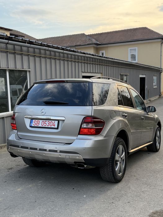 Mercedes ML 320 cdi / 1 singur proprietar de nou !