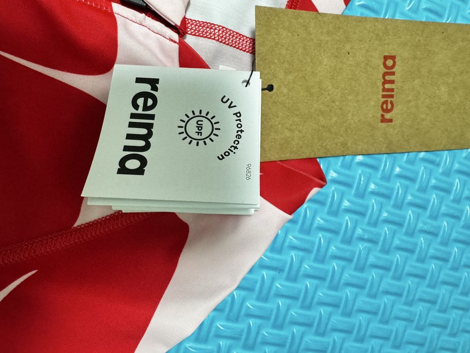 Рашгард для купания Reima