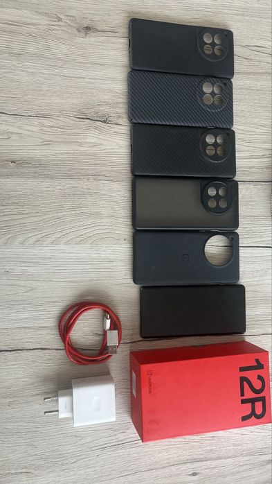 telefon one plus 12r
