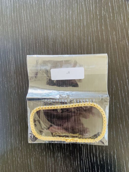 Bratara aurie din oțel inoxidabil noua.