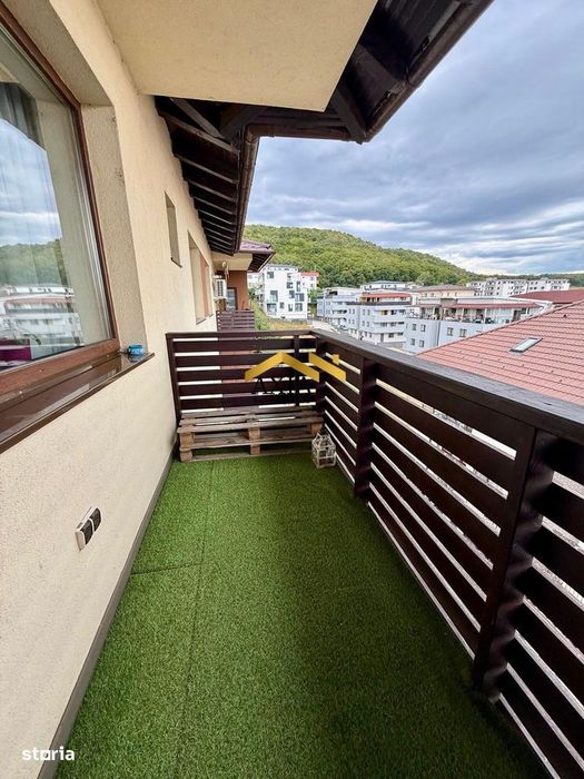 Apartament 2 camere decomandate 57 mp, pod 50 mp, boxa 18 mp, parcare!