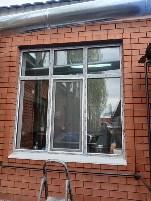 Пластиковые окна, двери, витражи