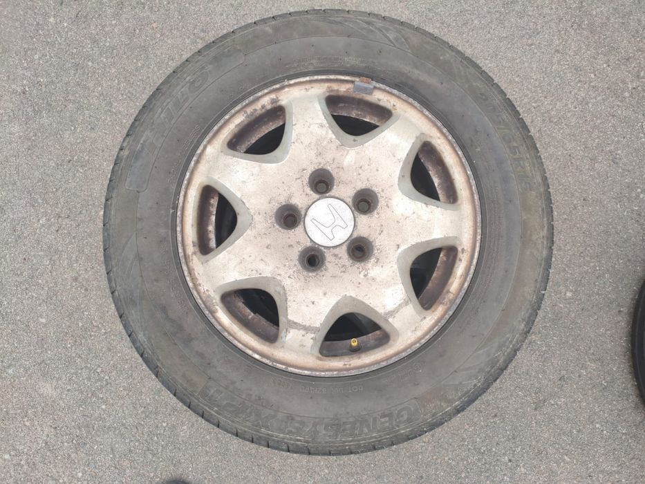 Шины  205/65/15 лето