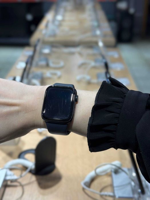 Часы Apple Watch SE 2 44mm/ Эпл вотч СЕ 2 44