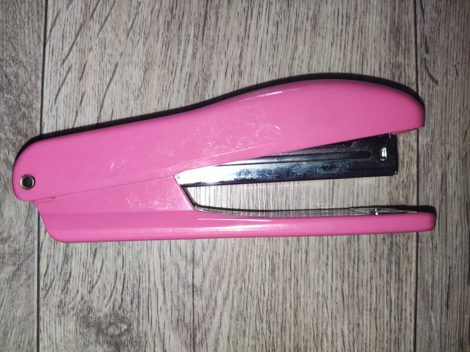 Степлер канцелярский бу станция метро Москва