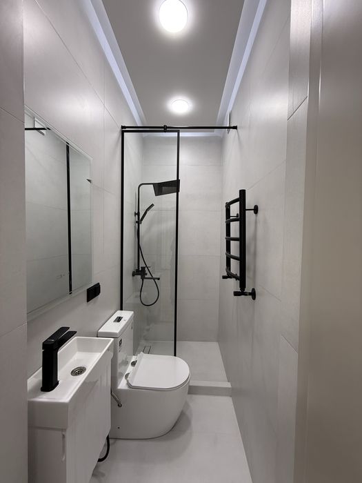 Учкахрамон пўстидан 6 км ўтканда участка сотилади