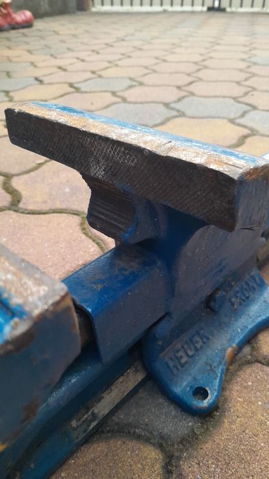 Vand menghina import