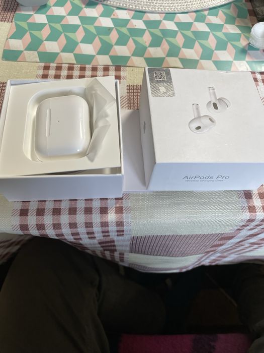 Слушалки Apple-Air Pods Pro
