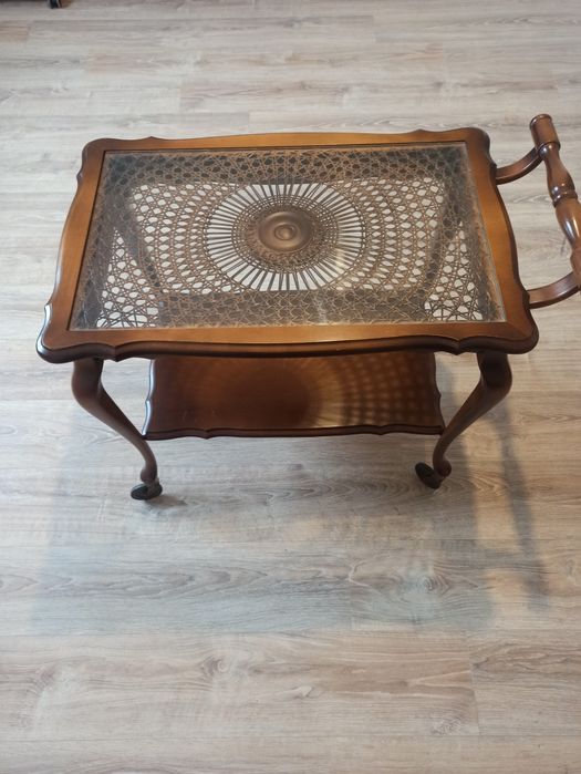 Cărucior de servire vechi Chippendale