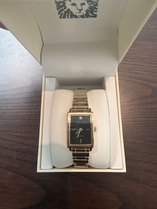 Новые Часы Anne Klein оригинал