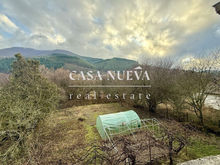 Къща в с.Искрец, гр.Своге