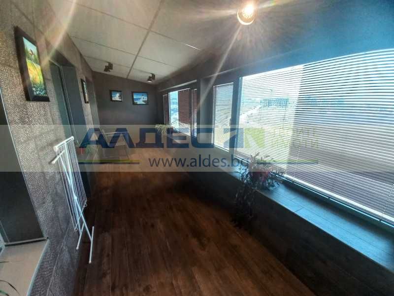 Луксозно мебелиран двустаен ап. в Младост 4!