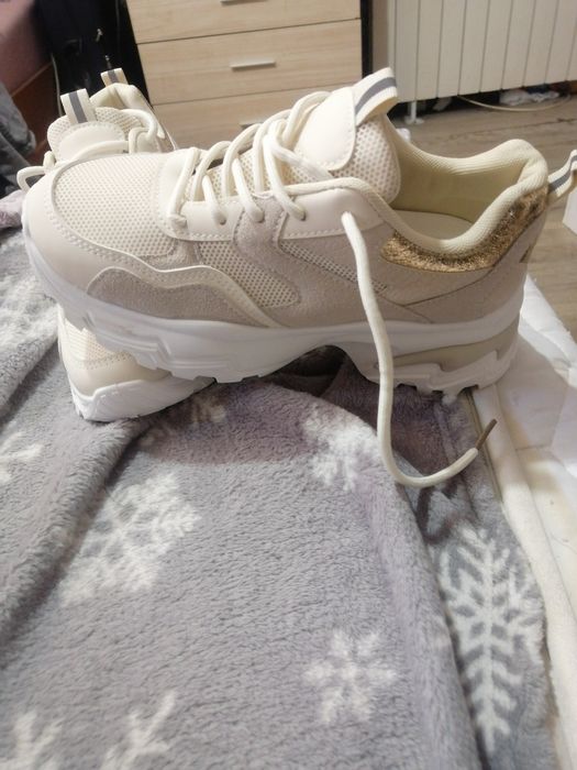 Дамски Маратонки