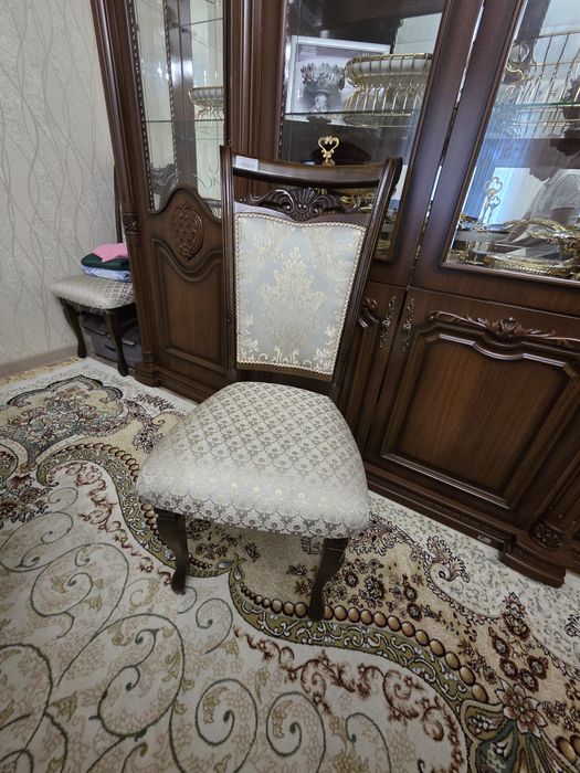 Продается стулья