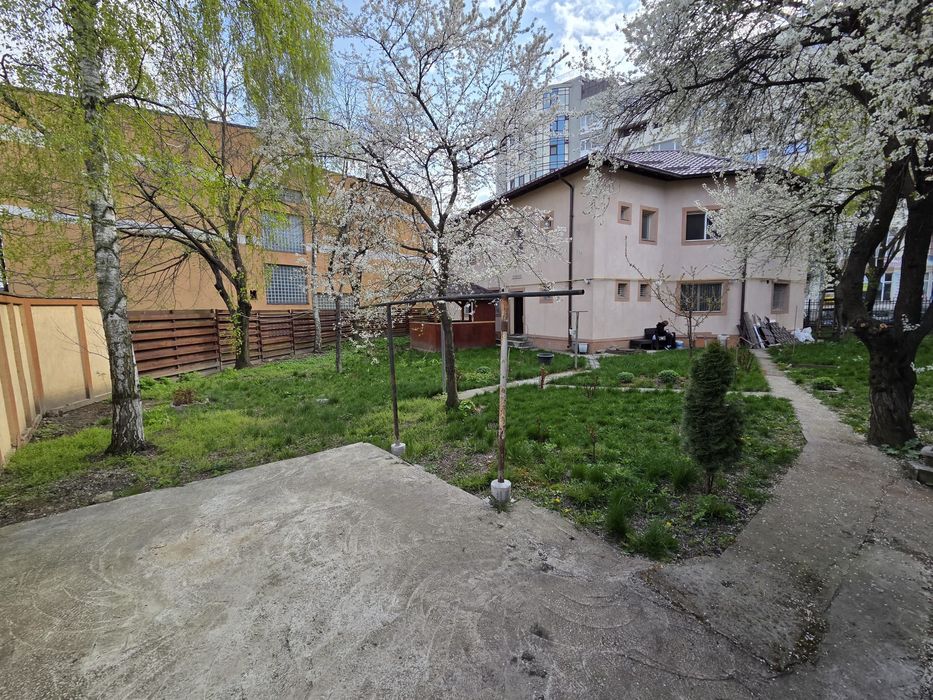 Casa spatioasa cu teren ultracentral Bacau