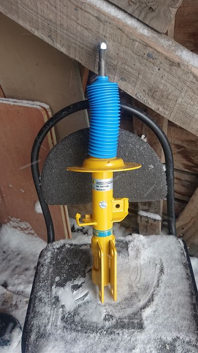 Продам стойку на х5 е53 правая