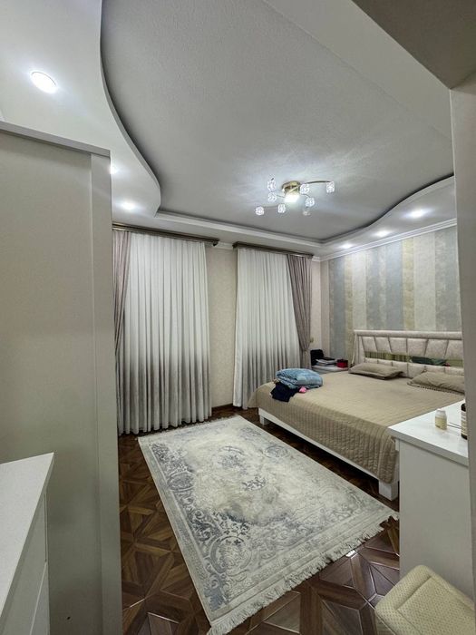 Ховли ижарага Ф шахар