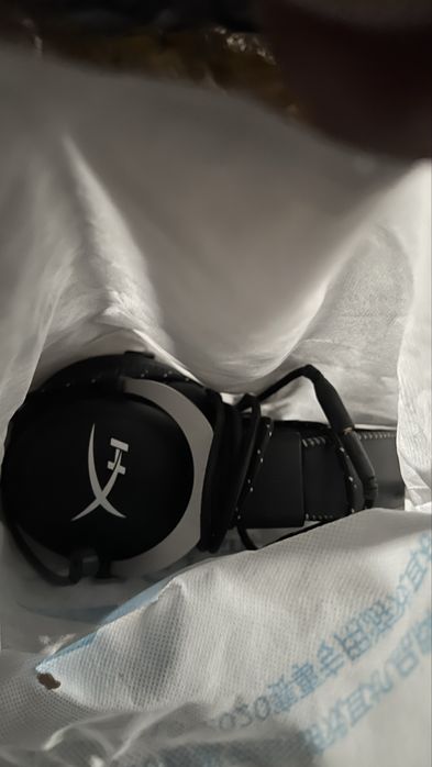 наушники, клавиатура