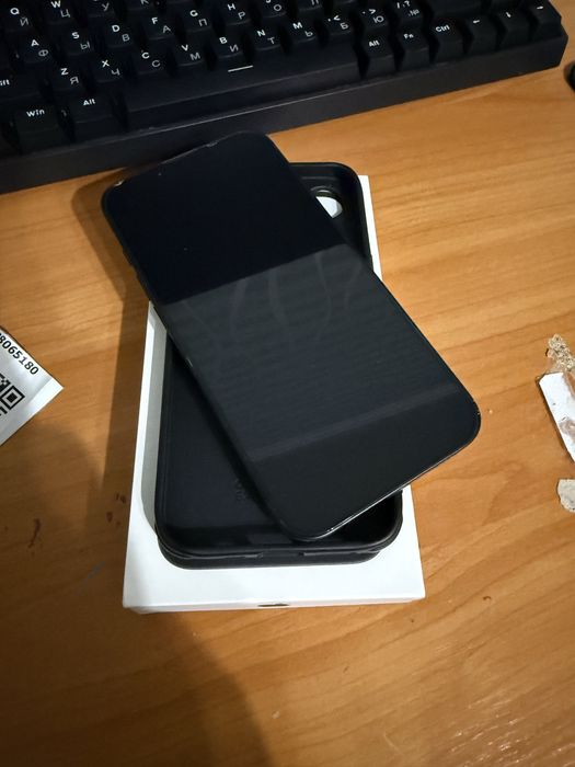 Iphone 16e 128gb black