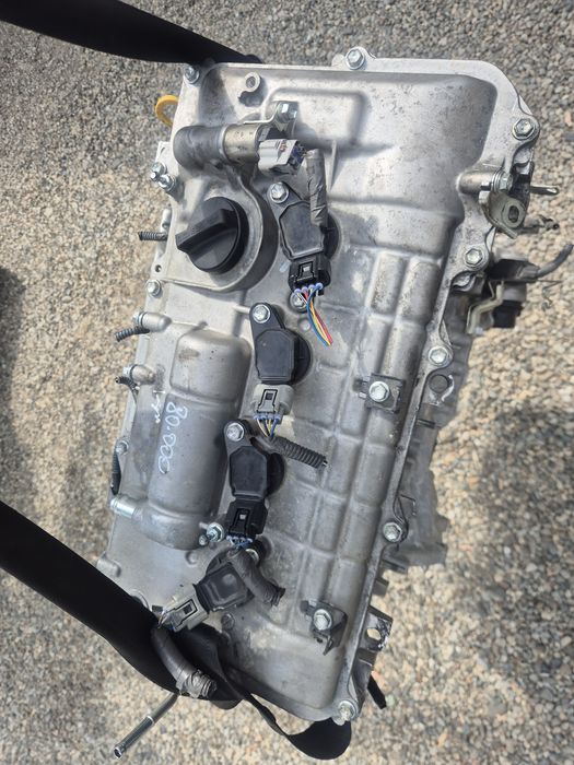 Motor Toyota Auris/Prius 3, Lexus CT200H.  2012-2018. 80000km.