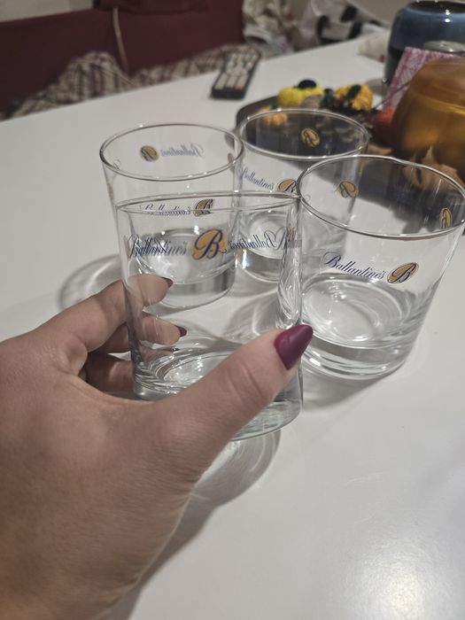 Микс стъклени чаши