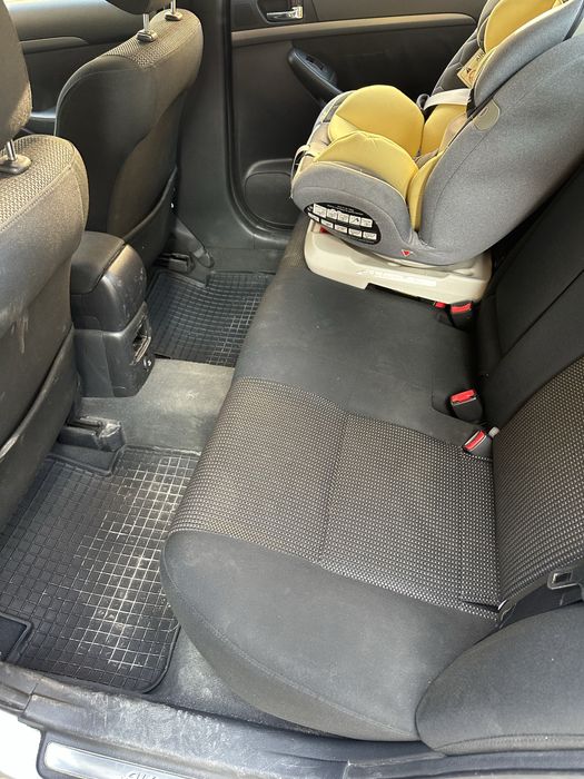 Toyota Avensis 2007 / Facelift / КЛИМАТРОНИК / D-Cat 177hp