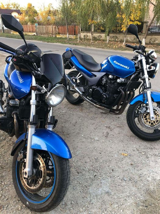 Kawasaki ZR750  2005