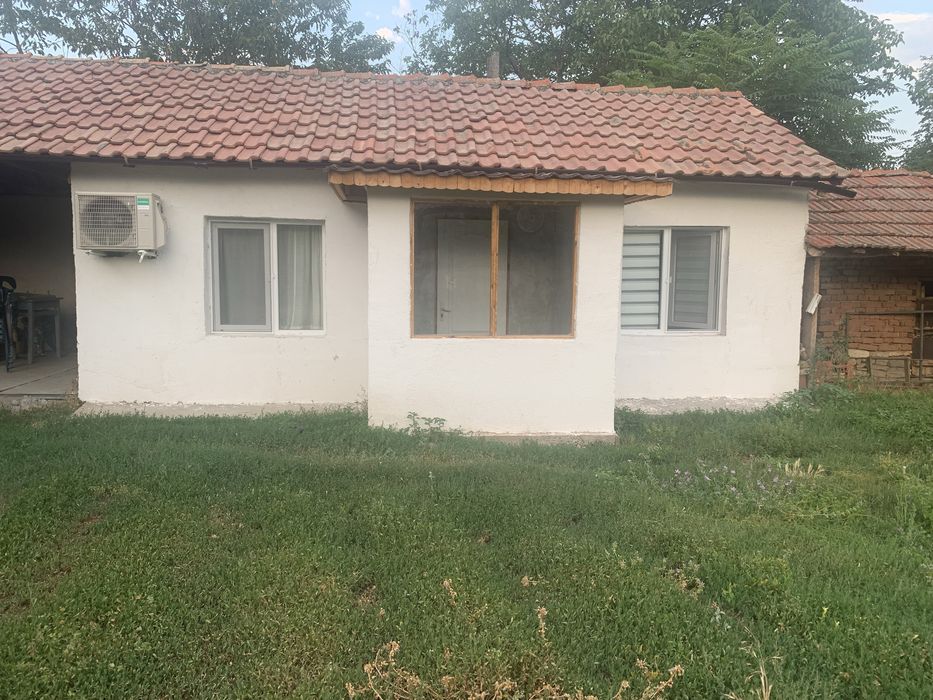 Дава се под наем Къща в Плевен, Идеален център - 40 кв.м за 204 € - Снимка #2